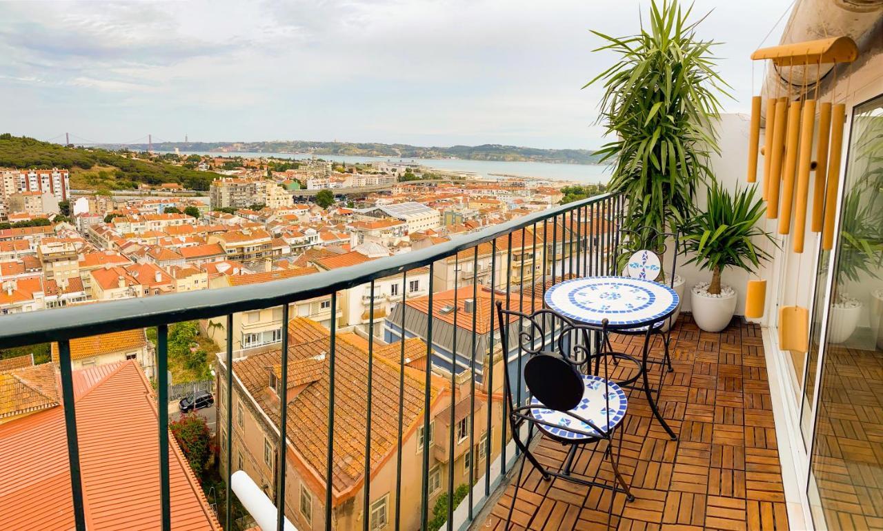 Ideally Located With Perfect Views Alges Bagian luar foto