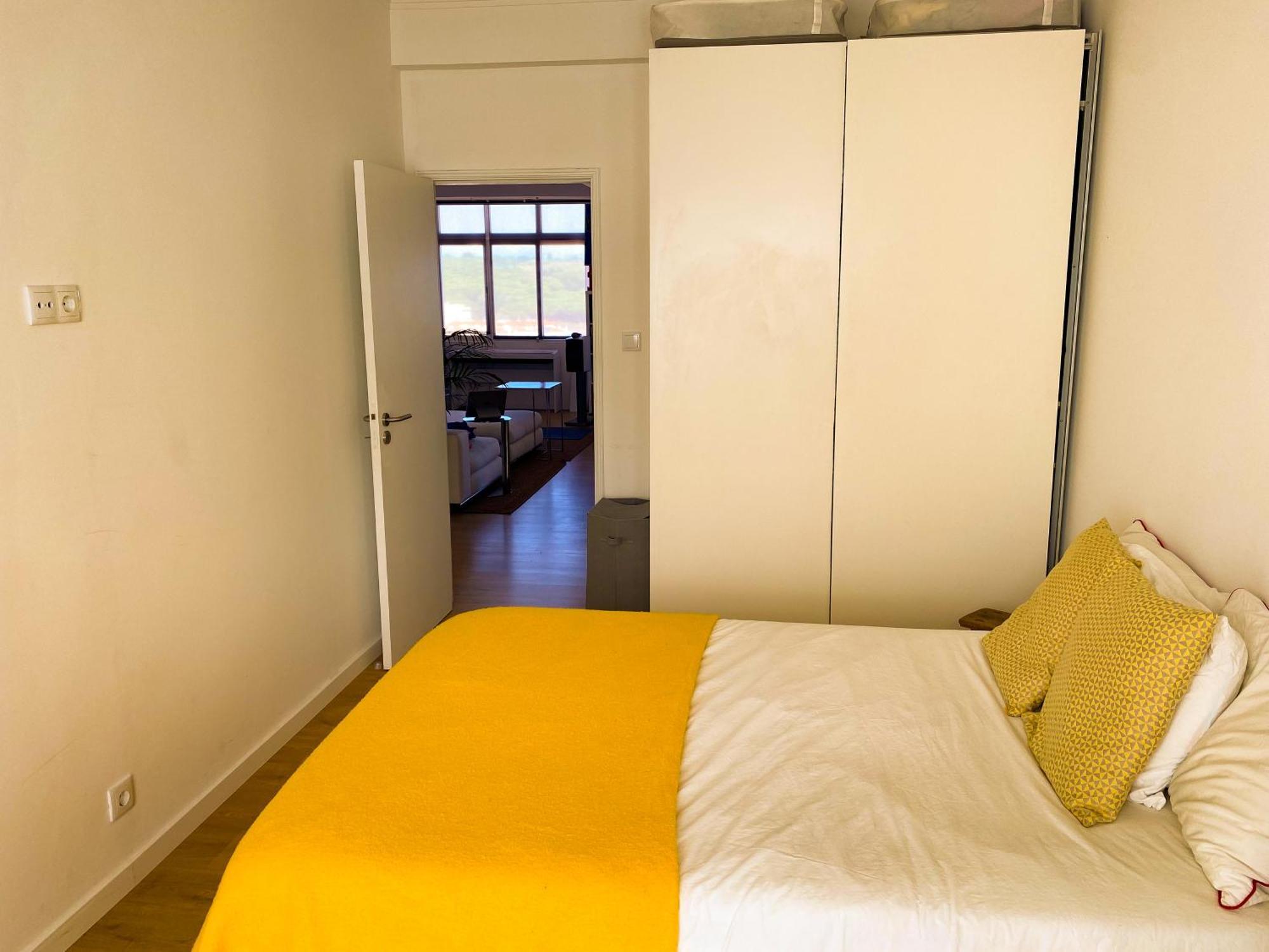 Ideally Located With Perfect Views Alges Bagian luar foto