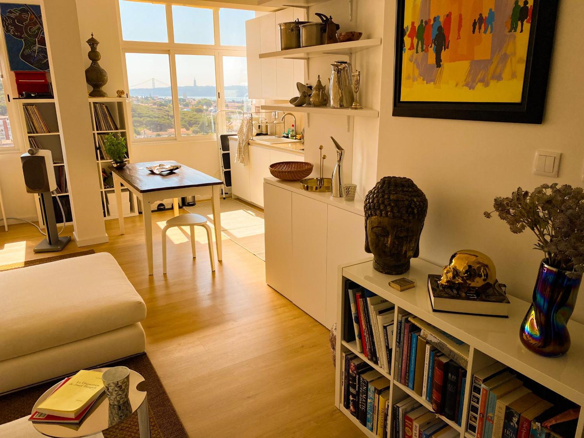 Ideally Located With Perfect Views Alges Bagian luar foto